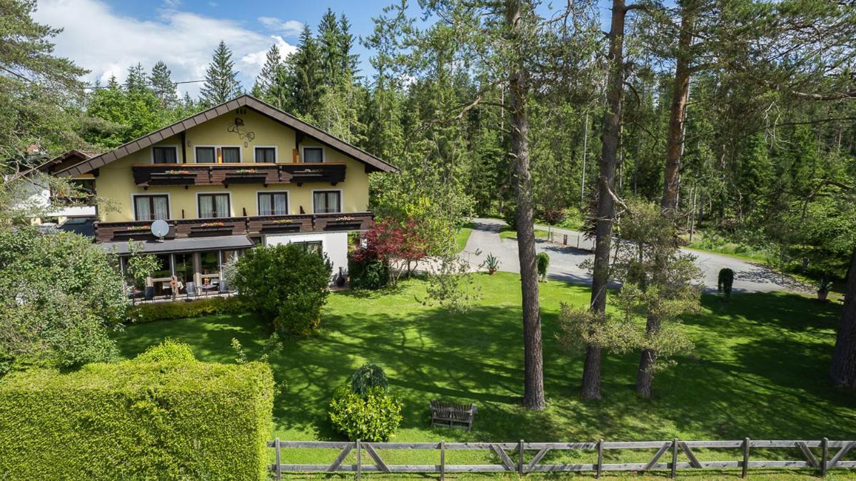 Pension Fischinger Feldkirchen In Kaernten Exterior photo